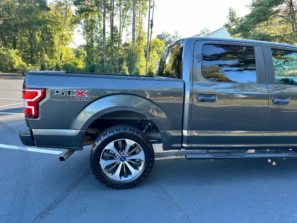 Used 2019 Ford F150 XL w/ Equipment Group 101A Mid AWD/4WD image 9