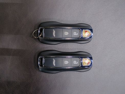 Used 2024 Porsche 911 GT3 RS image 57