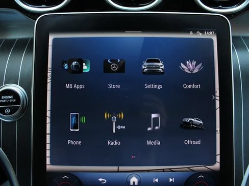 Used 2023 Mercedes-Benz GLC 300 4MATIC image 15