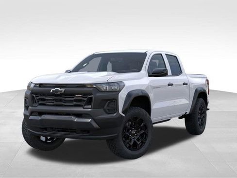 New 2026 Chevrolet Colorado Trail Boss AWD/4WD image 6