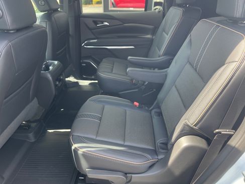 New 2026 Chevrolet Traverse High Country image 11