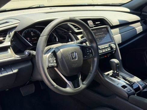 Used 2019 Honda Civic EX image 10