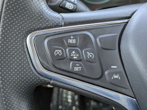 Used 2024 Chevrolet Malibu LT image 13