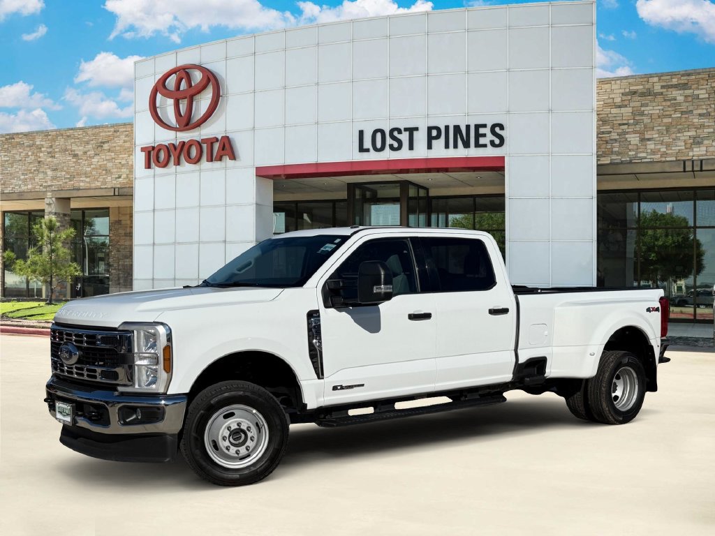 Used 2026 Ford F350 XLT AWD/4WD image 1