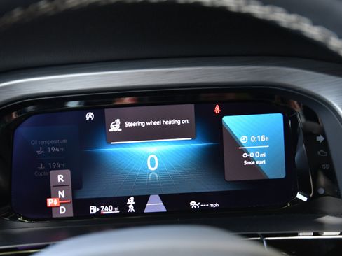 Used 2024 Volkswagen Atlas Cross Sport SE image 12