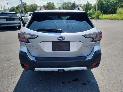 Used 2024 Subaru Outback Limited XT AWD/4WD image 7