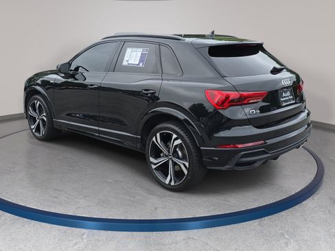 Used 2023 Audi Q3 2.0T Premium Plus w/ Premium Plus Package AWD/4WD image 7