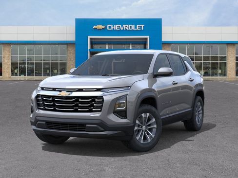 New 2026 Chevrolet Equinox LT FWD image 6