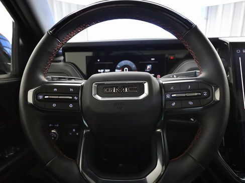 Used 2025 GMC Yukon AT4 Ultimate image 27