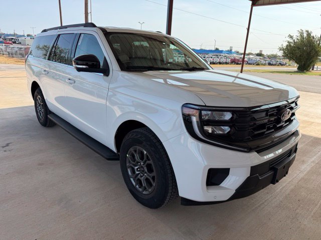 New 2027 Ford Expedition Max Active RWD image 1