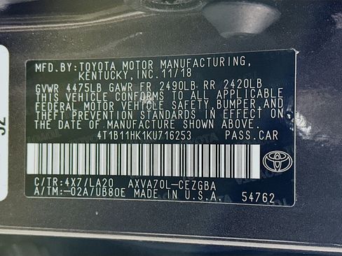 Used 2019 Toyota Camry XLE image 31