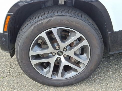 Used 2022 Land Rover Defender 110 X-Dynamic HSE image 8