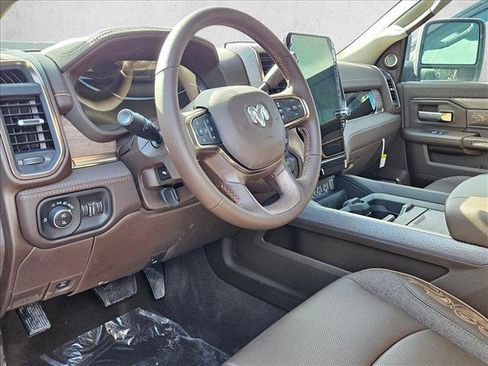 New 2026 RAM 2500 Limited AWD/4WD image 3