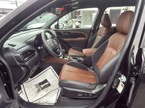 Certified 2025 Subaru Forester Touring w/ Popular Package - Touring AWD/4WD image 17