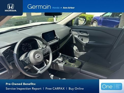 Used 2024 Nissan Rogue S FWD image 15