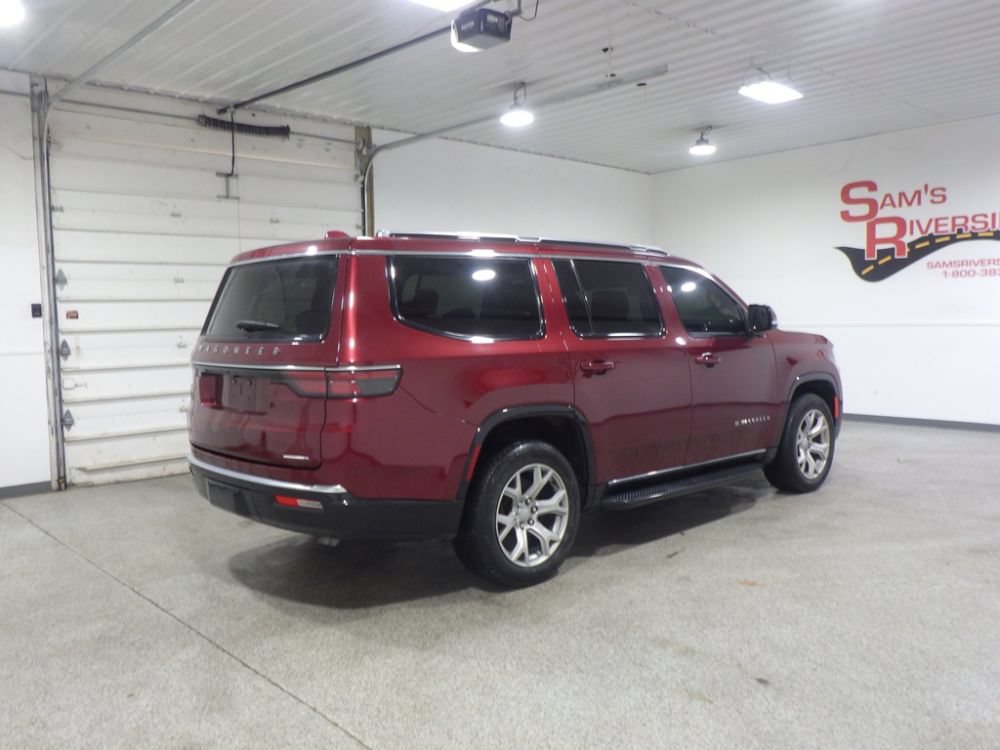 Used 2022 Jeep Wagoneer Series II AWD/4WD image 4