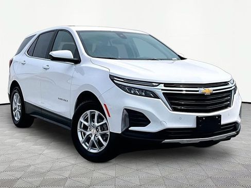 Used 2024 Chevrolet Equinox LT FWD image 1