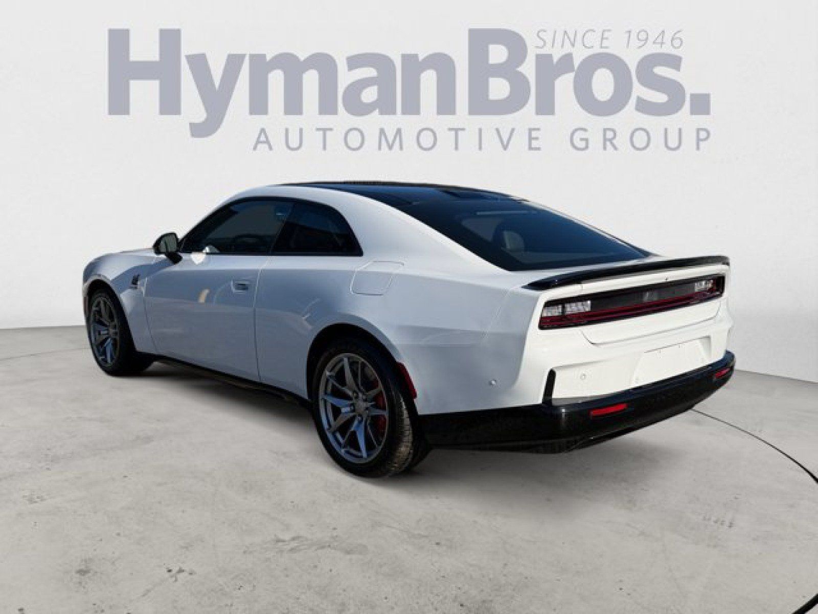 Used 2025 Dodge Charger Daytona Scat Pack w/ Track Pack AWD/4WD image 5