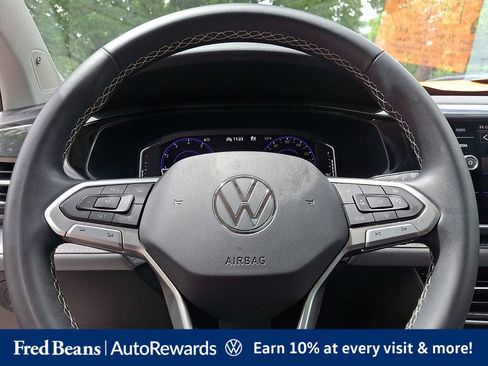Certified 2022 Volkswagen Taos SEL AWD/4WD image 25