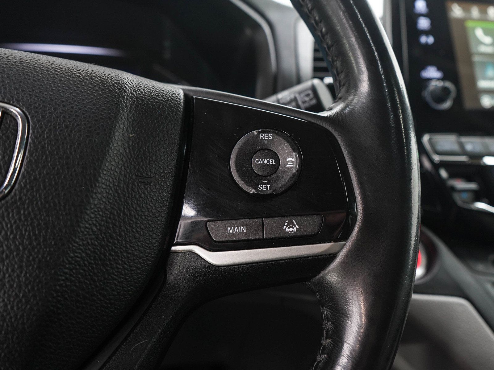 Used 2018 Honda Odyssey EX-L image 27