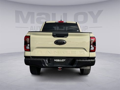 Used 2025 Ford Ranger Lariat w/ FX4 Off-Road Package image 5