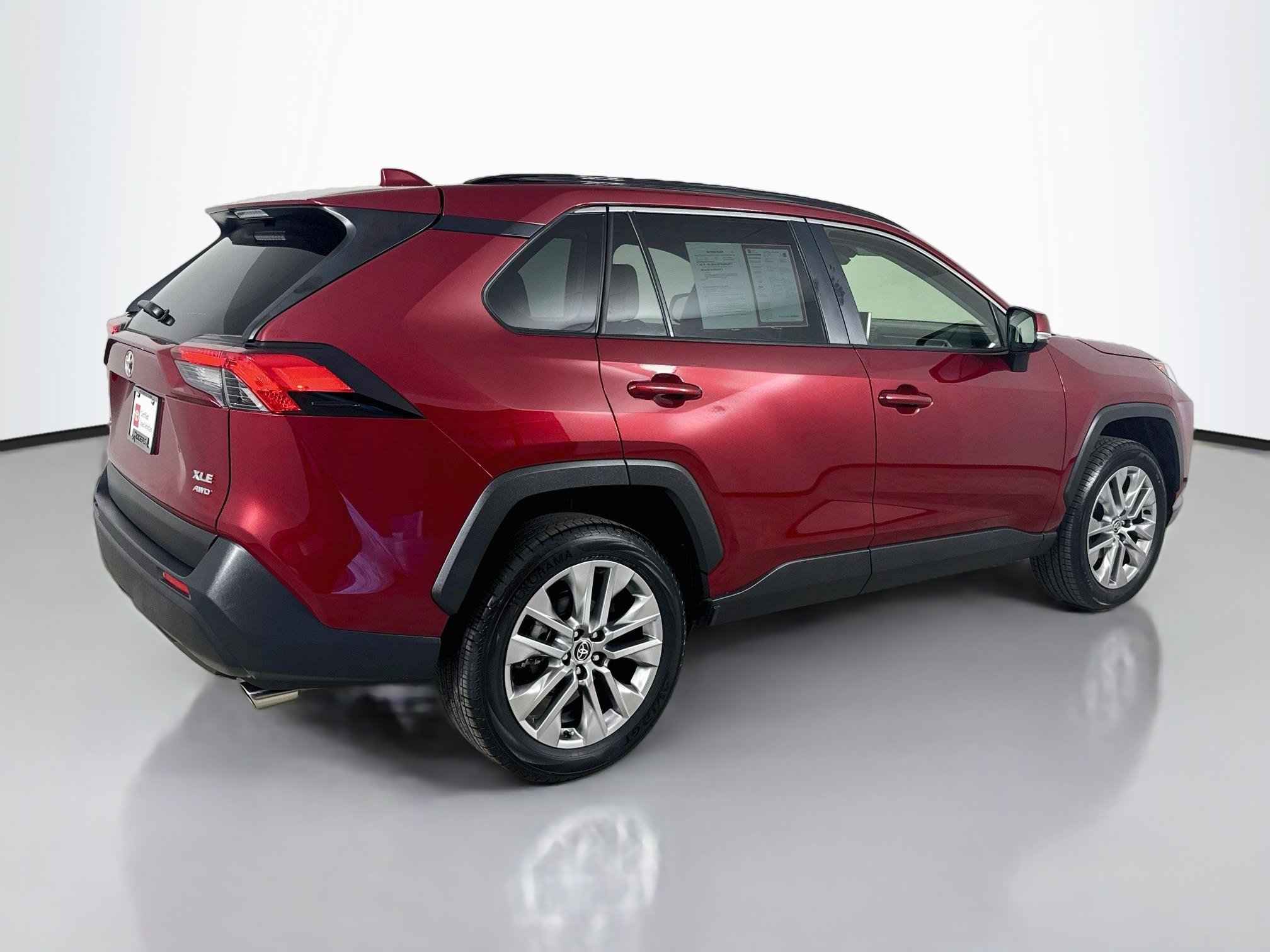 Certified 2023 Toyota RAV4 XLE Premium AWD/4WD image 7
