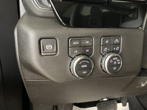 New 2026 GMC Sierra 1500 Elevation w/ Elevation Premium Package image 25