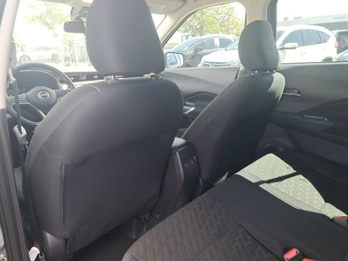 Certified 2023 Nissan Kicks SV image 12