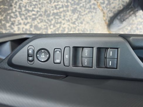 Used 2021 Honda Civic Sport image 11