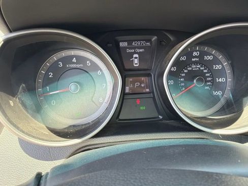 Used 2013 Hyundai Elantra GT w/ Style Pkg FWD image 5