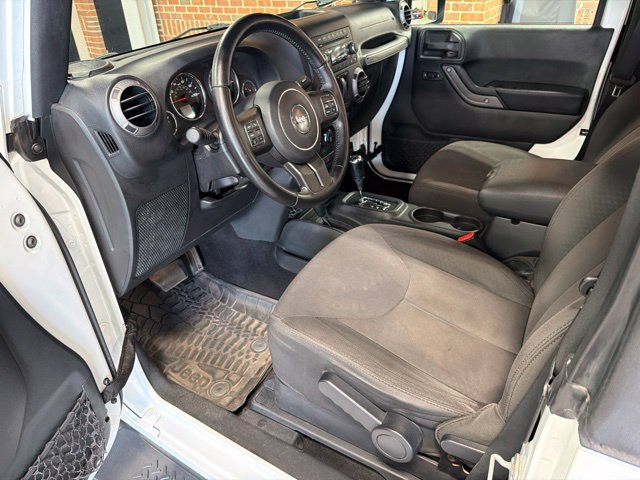 Used 2017 Jeep Wrangler Sport w/ Quick Order Package 24S AWD/4WD image 10