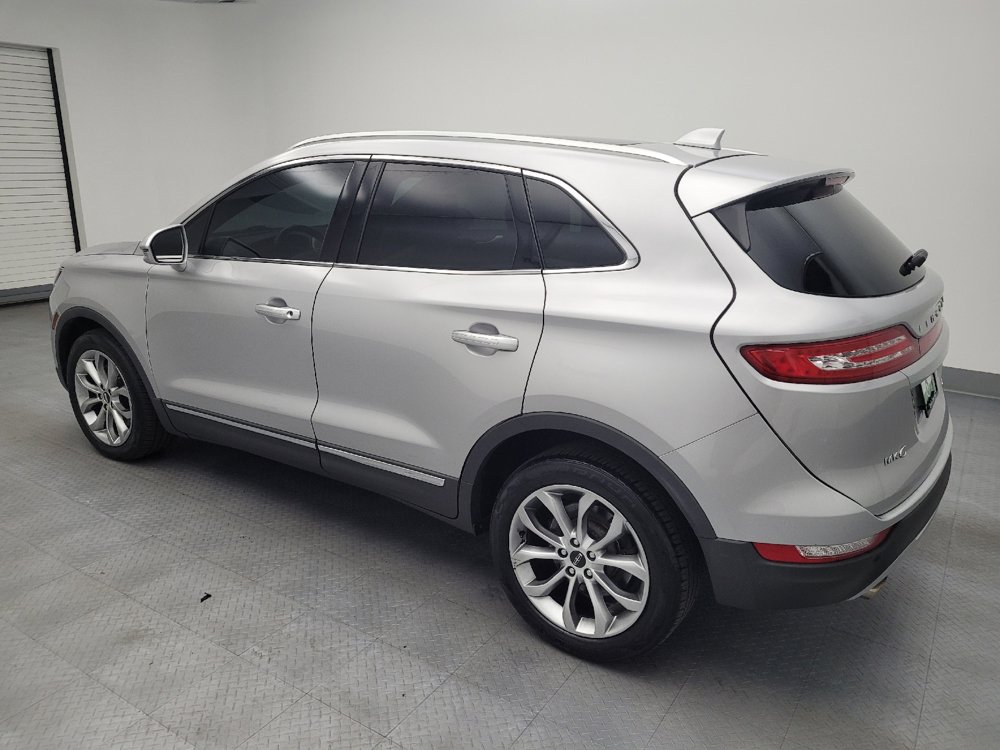 Used 2017 Lincoln MKC Select w/ Select Plus Package AWD/4WD image 3