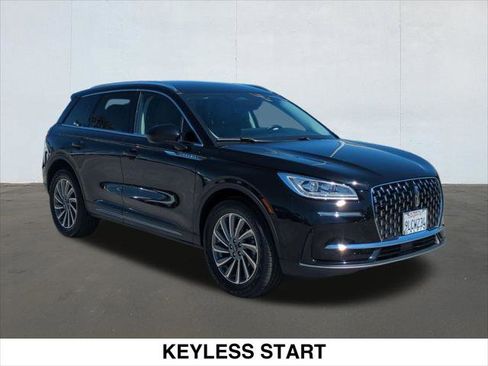 Certified 2023 Lincoln Corsair Reserve image 7