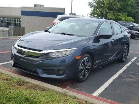 Used 2016 Honda Civic EX-L image 2