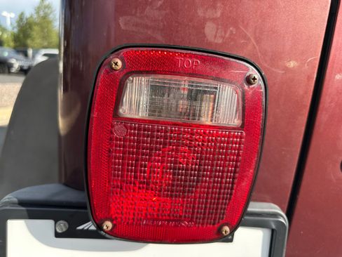 Used 2001 Jeep Wrangler Sport AWD/4WD image 22