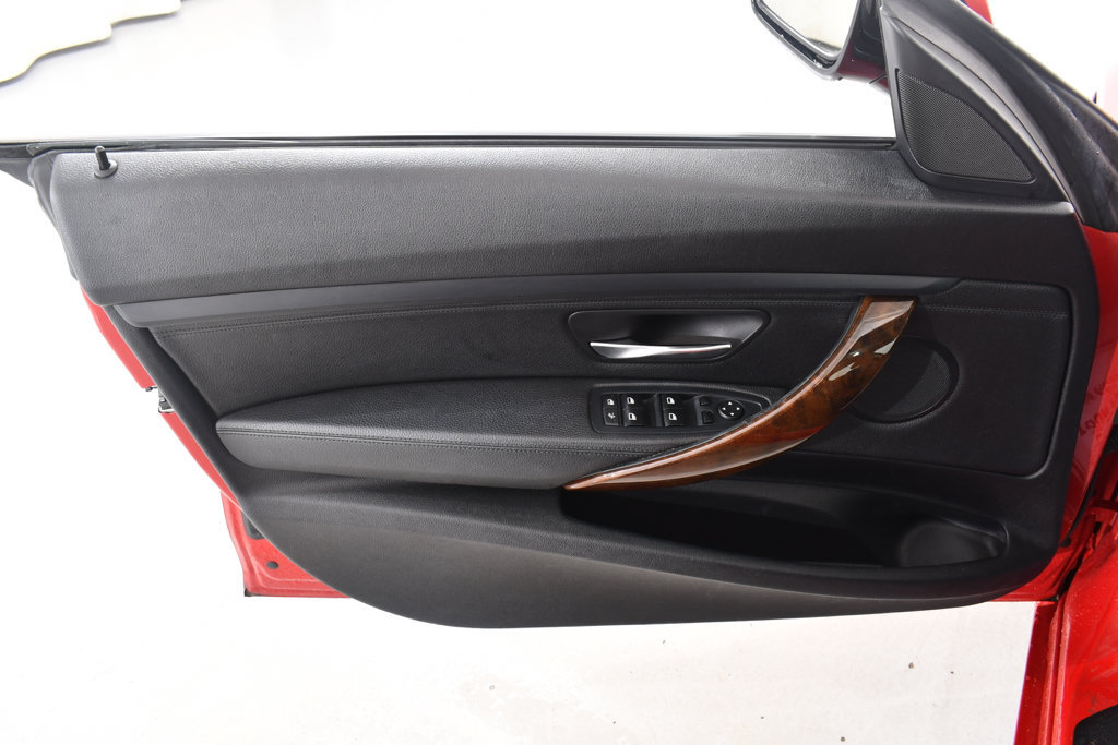 Used 2015 BMW 328i Gran Turismo xDrive AWD/4WD image 26