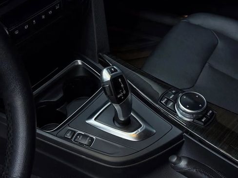 Used 2015 BMW 335i xDrive Sedan image 14