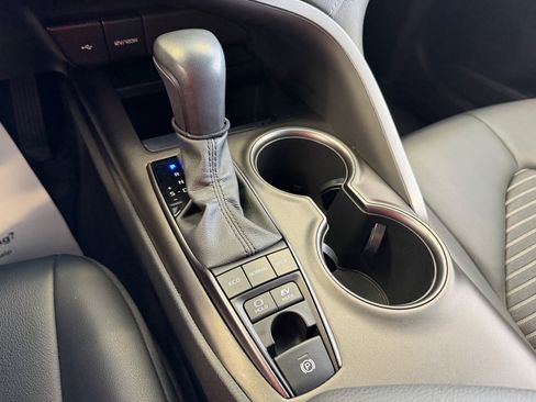 Used 2022 Toyota Camry Nightshade image 29