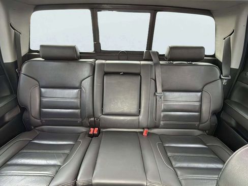 Used 2019 GMC Sierra 2500 Denali image 16