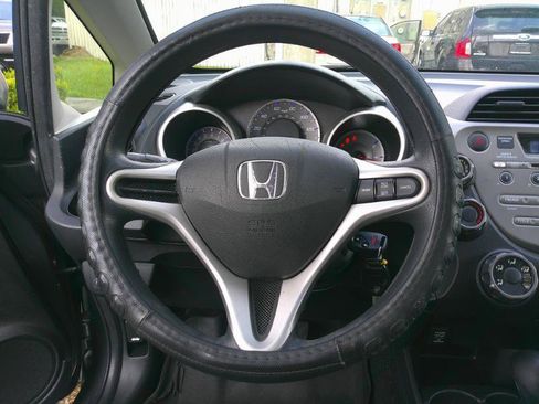 Used 2013 Honda Fit image 13
