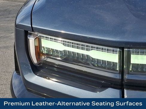 Used 2025 GMC Hummer EV 3X w/ LPO, Roof Cross Rail Package image 32