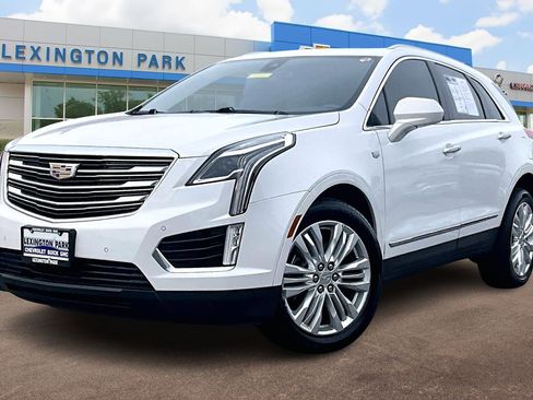 Used 2019 Cadillac XT5 Premium Luxury image 12