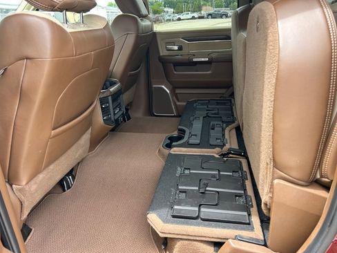 Used 2019 RAM 2500 Laramie RWD image 19