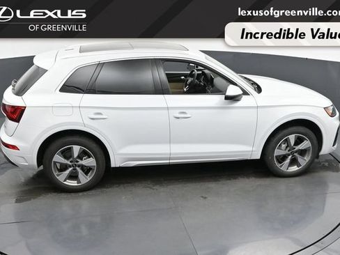 Used 2025 Audi Q5 2.0T Premium Plus w/ Premium Plus Package AWD/4WD image 42