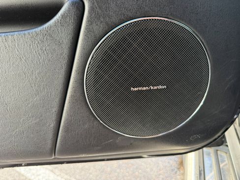 Used 2014 Mercedes-Benz G 63 AMG 4MATIC image 38