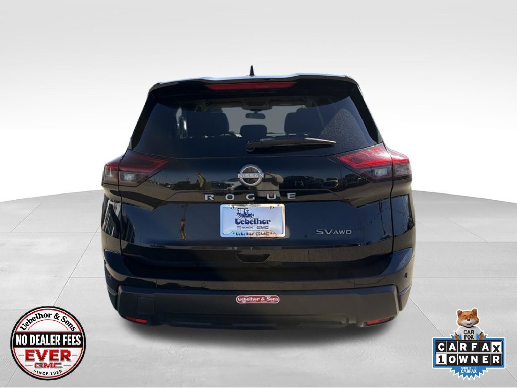Used 2024 Nissan Rogue SV AWD/4WD image 7
