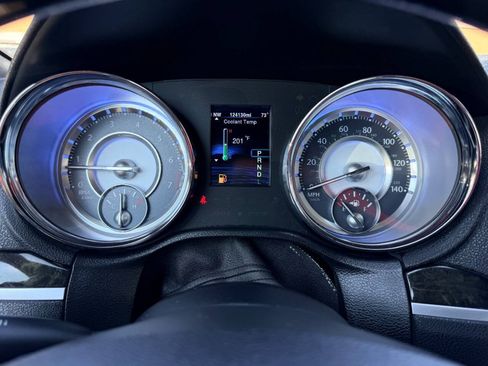 Used 2014 Chrysler 300 C w/ Light Group AWD/4WD image 50