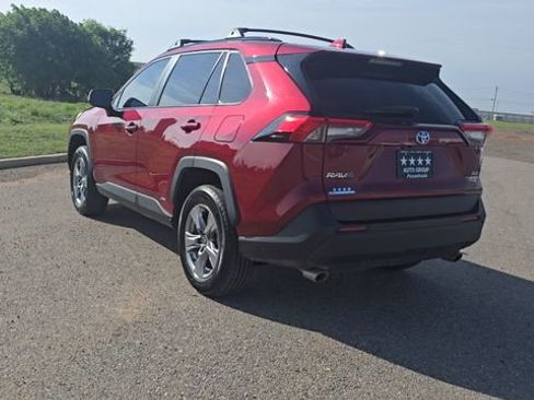 Used 2023 Toyota RAV4 XLE w/ Convenience Package AWD/4WD image 7