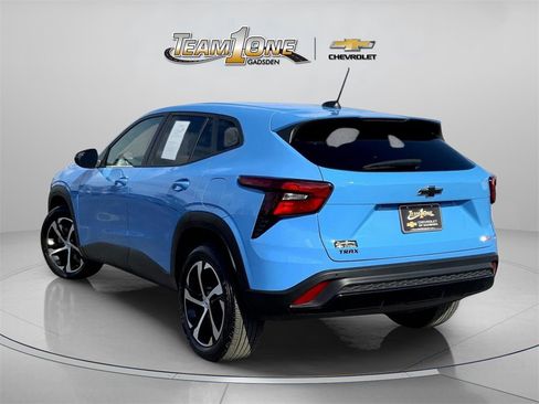 Used 2020 Subaru Forester Limited w/ Popular Package #3 image 4