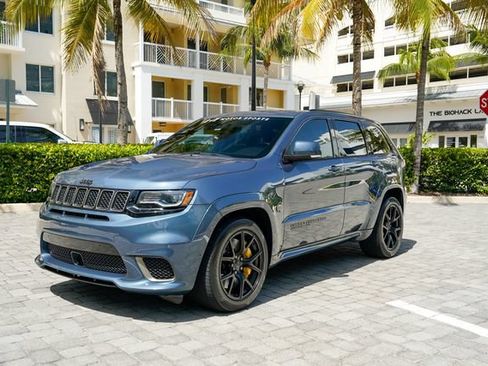 Used 2021 Jeep Grand Cherokee Trackhawk AWD/4WD image 2